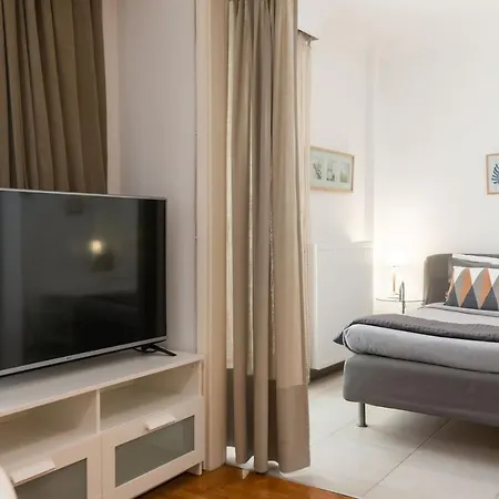 F & B Collection - 2 Bedroom Flat