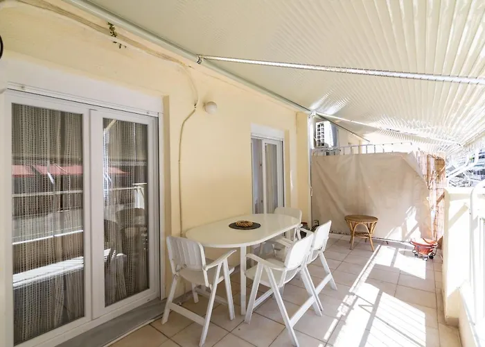 Daire F & B Collection - 2 Bedroom Flat *