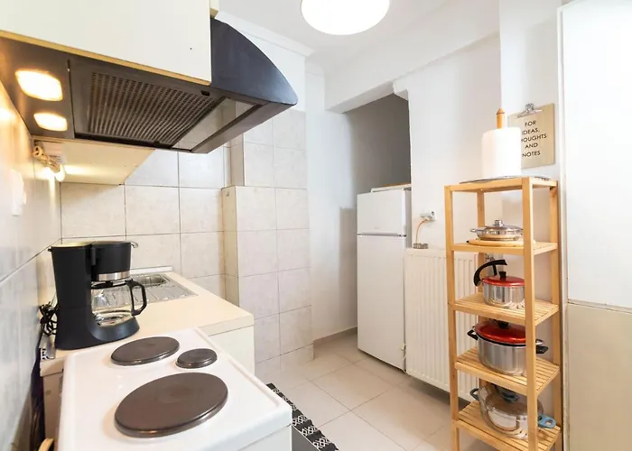 F & B Collection - 2 Bedroom Flat Salonic